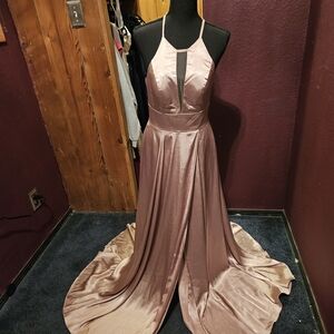 Galina Signature Glamorous Satin Halter Evening Gown size 4 nwt